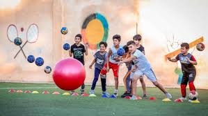 孔帕尼：阿方索・戴维斯非常接近复出；祝穆勒赢得美职联冠军