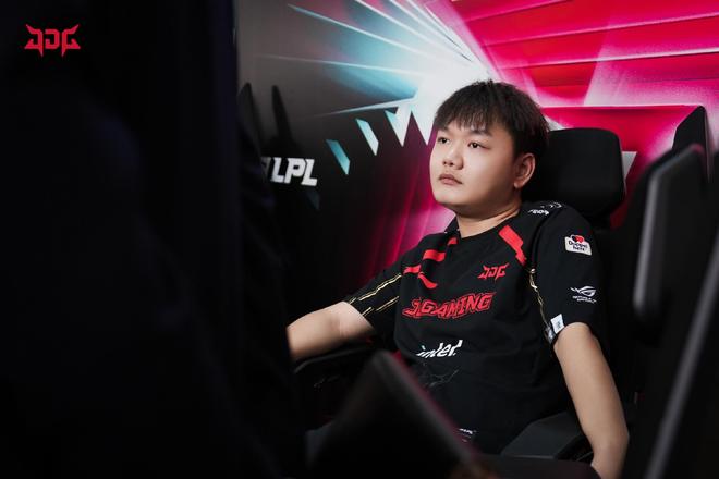 表现明显下 表现明显下