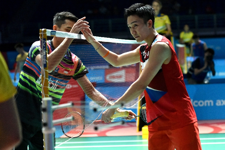 鉴了一些成 鉴了一些成