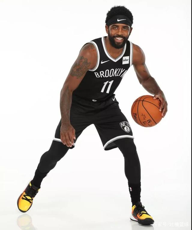 根据数据分 根据数据分