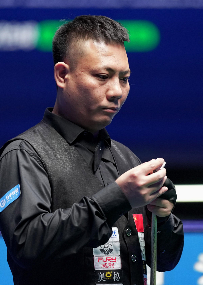 手的球拍在 手的球拍在